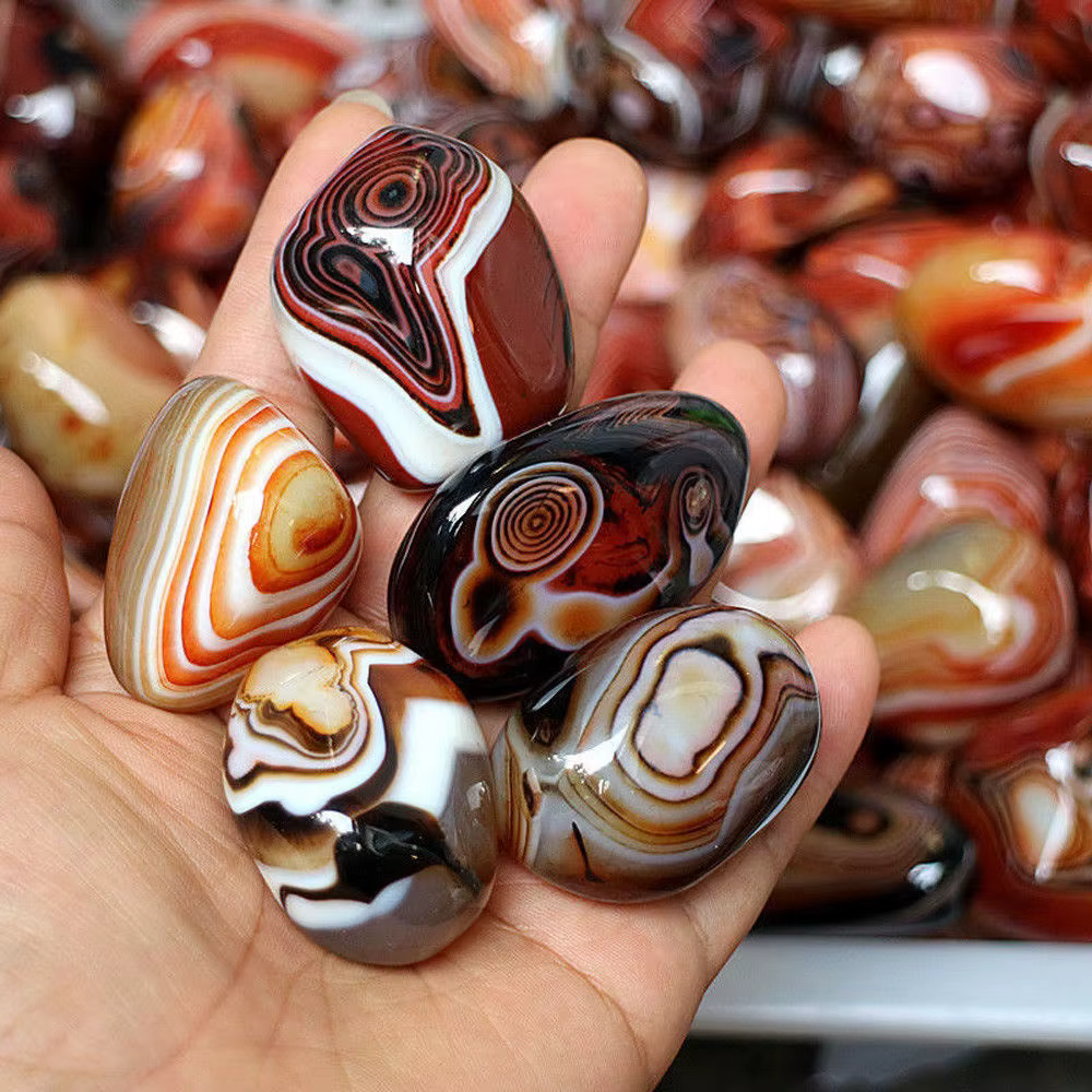 Pierre d'agate lisse naturelle, cristal de guérison, géode, spécimen minéral, décor artisanal de Mad