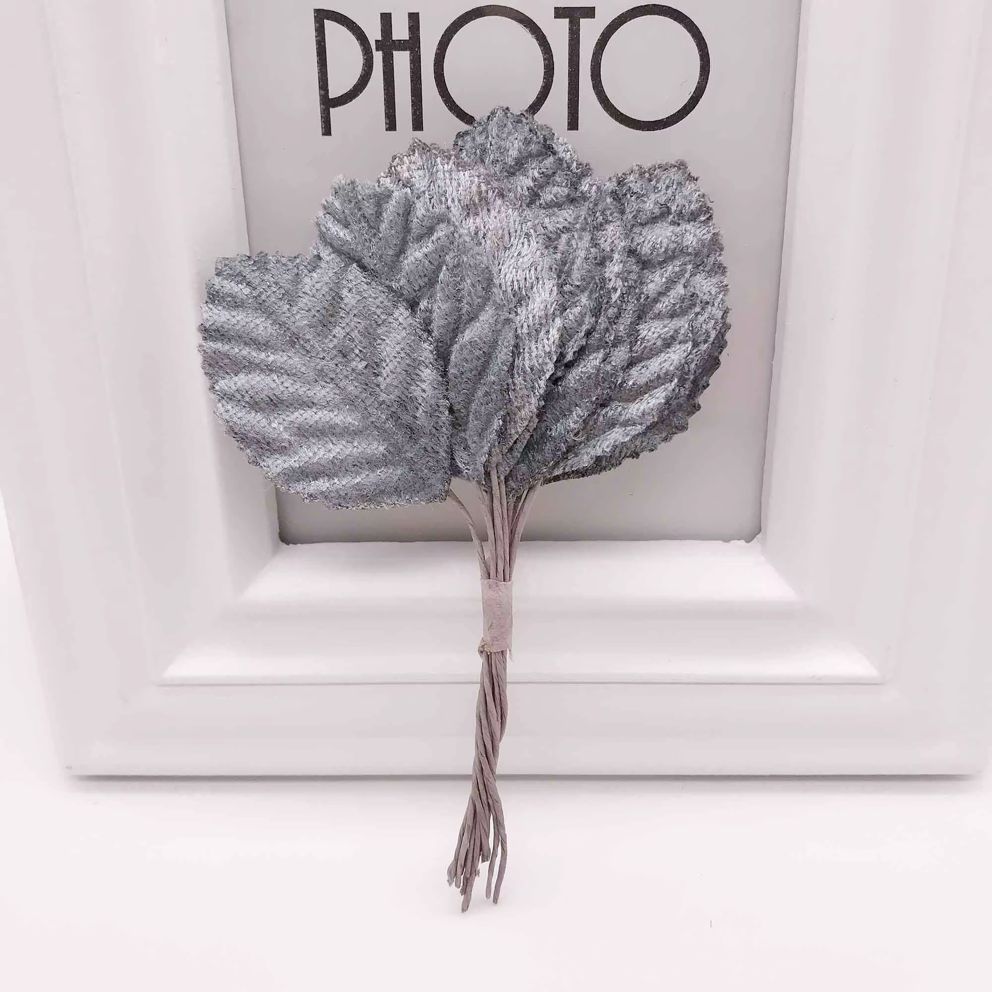 Fleurs artificielles en forme de feuille de soie, 12 pièces, 4cm, pour bricolage, décoration de mari