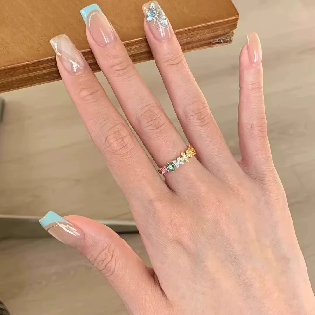 Bague couleur argent en Zircon coloré pour femmes et filles, cadeau de fête de mariage, accessoire d