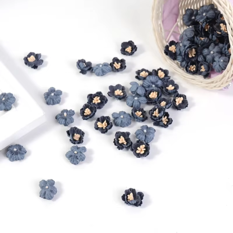 Mini têtes de fleurs artificielles pour la décoration intérieure, accessoires pour cheveux, décorati