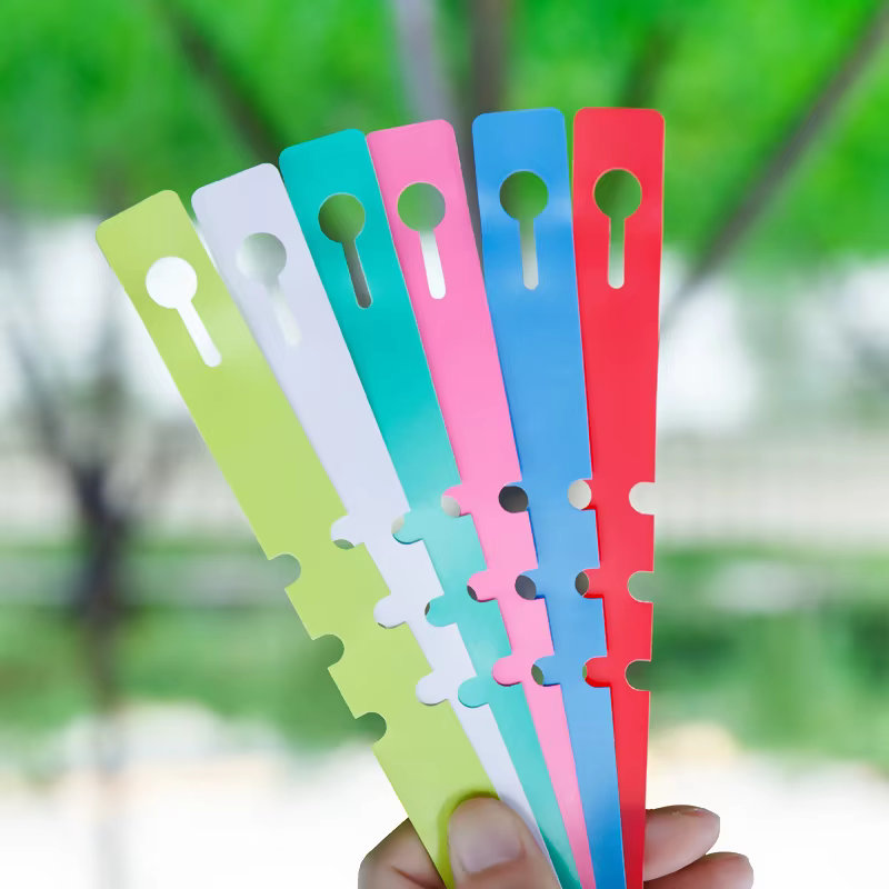 Marqueurs de plantes imperméables en plastique, étiquettes suspendues pour plantes de jardinage, out