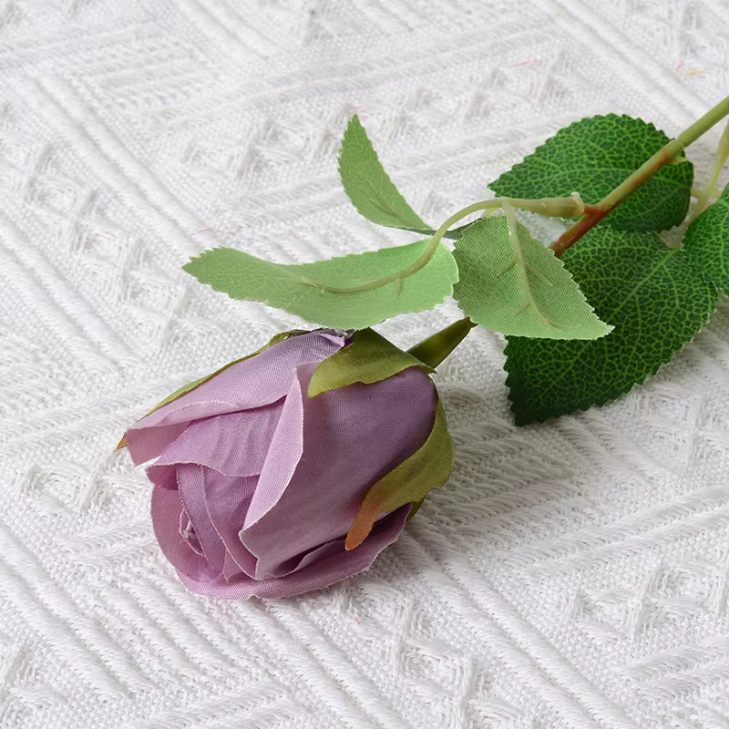 Bouquet de roses artificielles, fausse fleur de roses rouge et blanche, Bouquets de roses éternelles