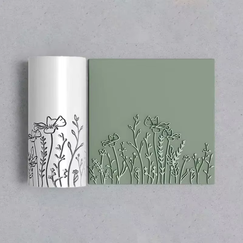 Outil de roulement de texture d'argile douce de fleurs sauvages et d'herbe : rouleau de texturisatio