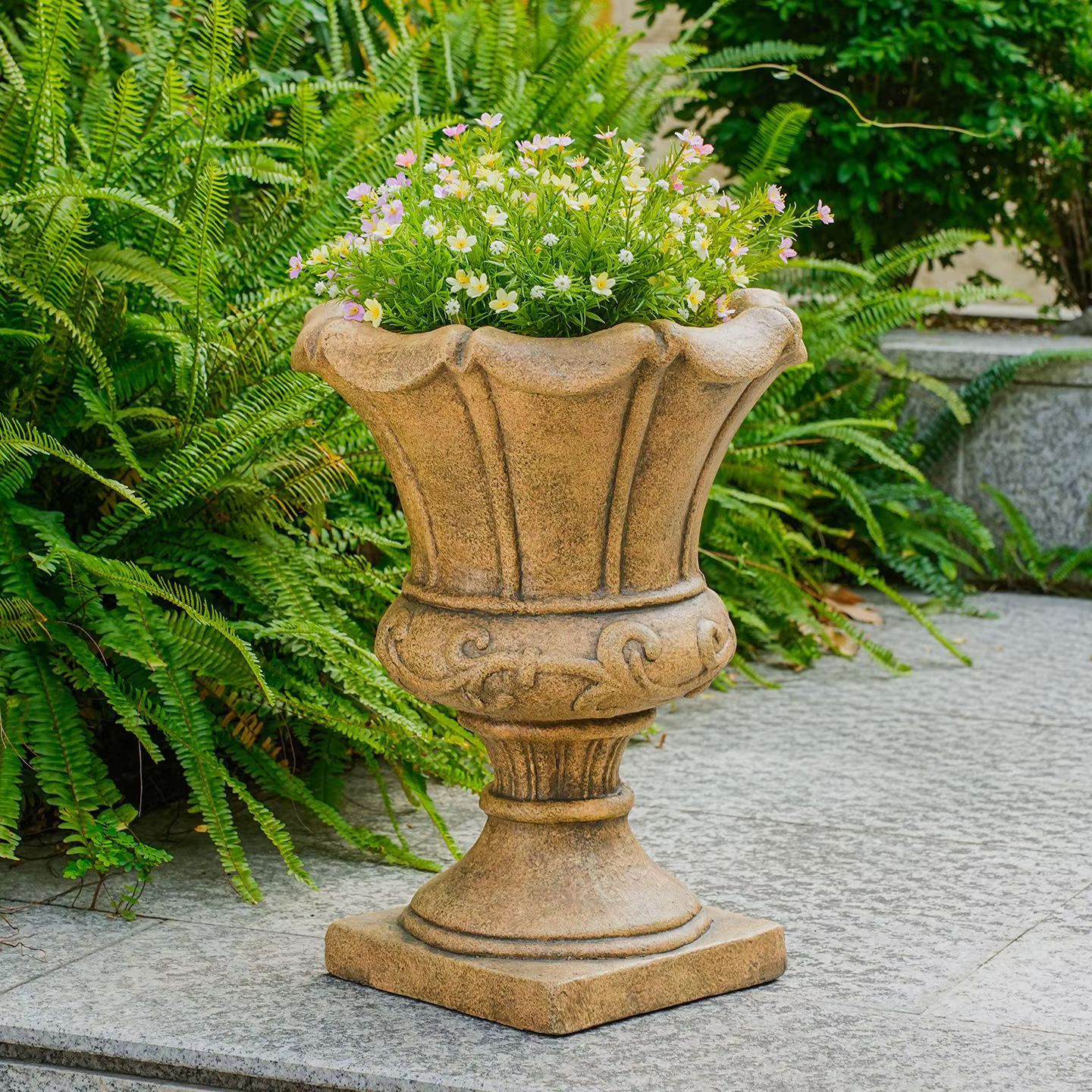 Jardinière sculpturale vintage européenne pour jardin, pot de fleurs minimaliste pour patio, vase dé
