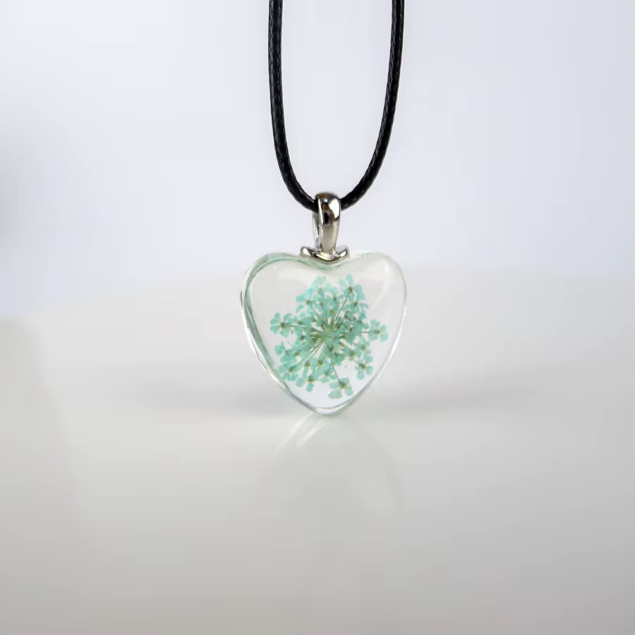 Pendentif en Verre en Forme de Cœur Fait à la Main, Long Collier pour Femme Amoureux, # FY406