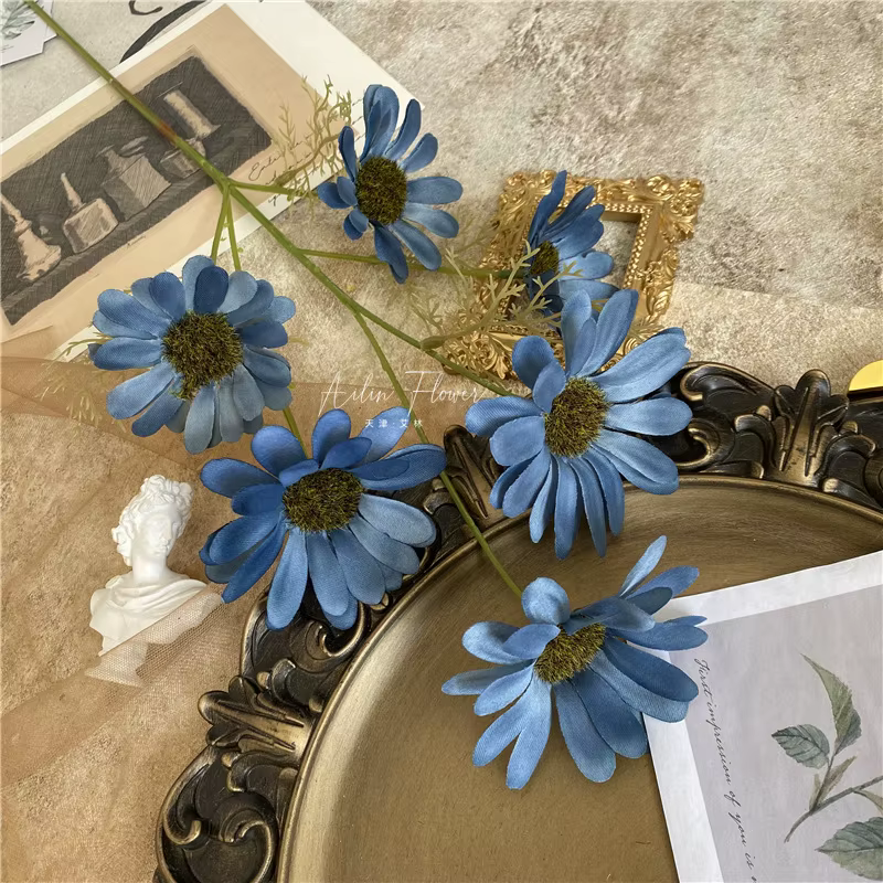 Brume bleue artificielle Rose brume herbe, feuille de palmier, matériaux d'arrangement floral de mar
