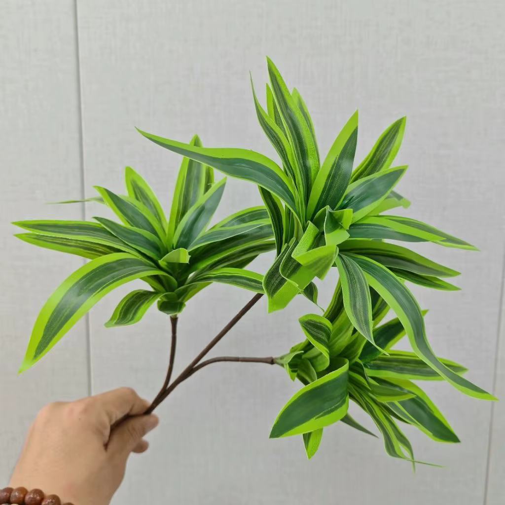 Plantes de palmier artificielles, branche de bambou en plastique, plantes tropicales en pot, fausse 