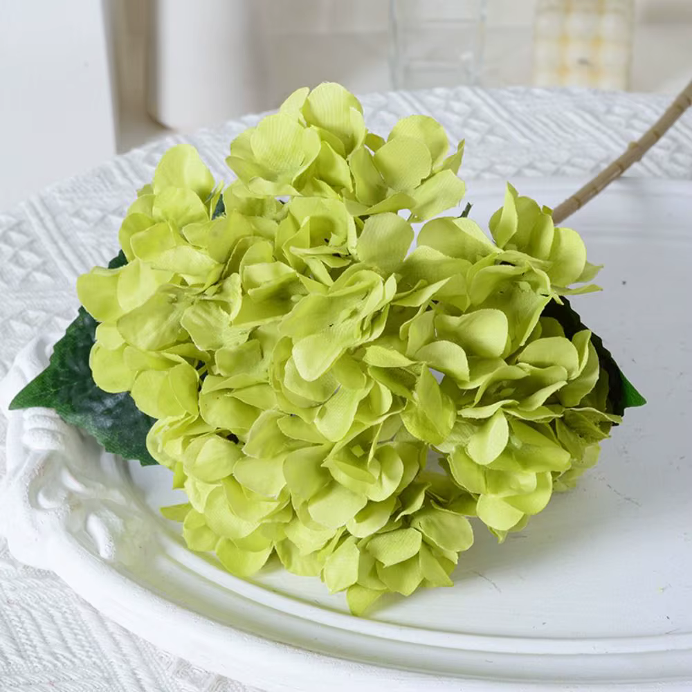 Hydrangea artificielle bleue avec feuilles, réaliste et colorée, décoration d'intérieur, bouquet de 