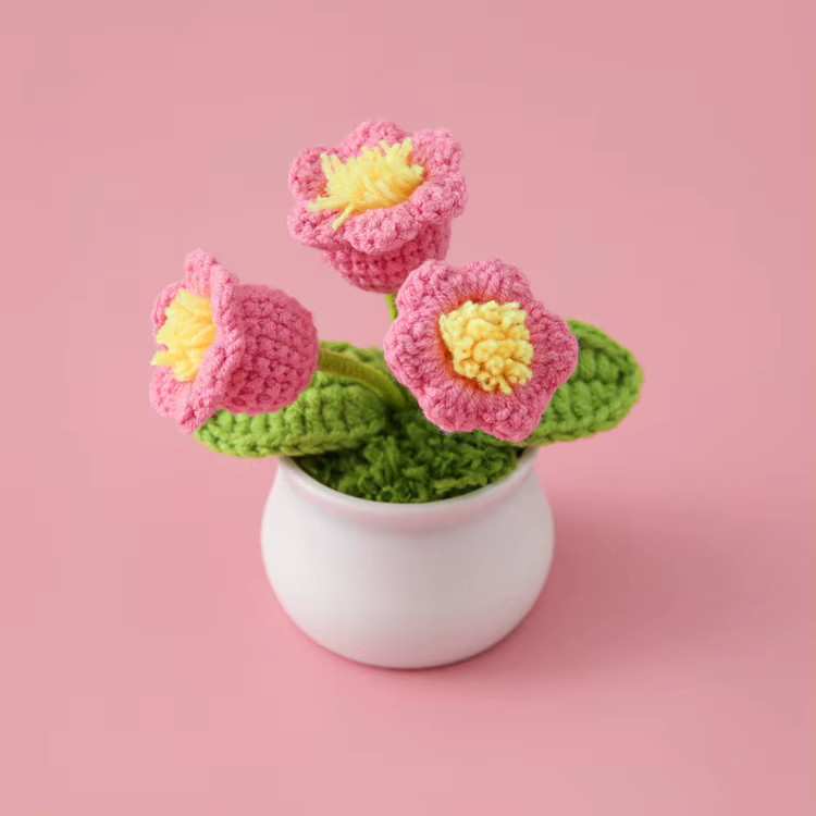 Orchidée au crochet faite à la main, fleurs mignonnes, cloche ogo en pot, plante, décor de table de 