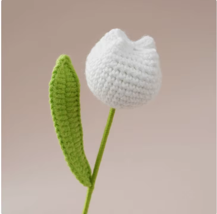 1pc Fleurs artificielles au crochet en forme de tulipe, fleurs tissées à la main, tulipes, cadeau de