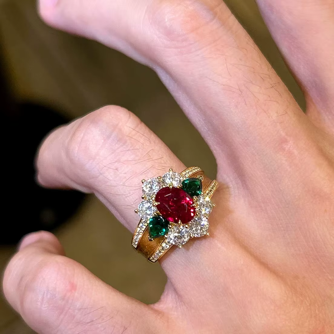 Bagues en pierre précieuse rouge et verte pour femmes, style élégant et léger, magnifique, haut de g