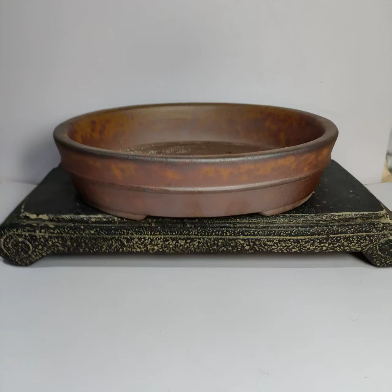 Pot de bonsaï non émaillé Yixing au bois de forme ovale, avec design de ligne, offre spéciale