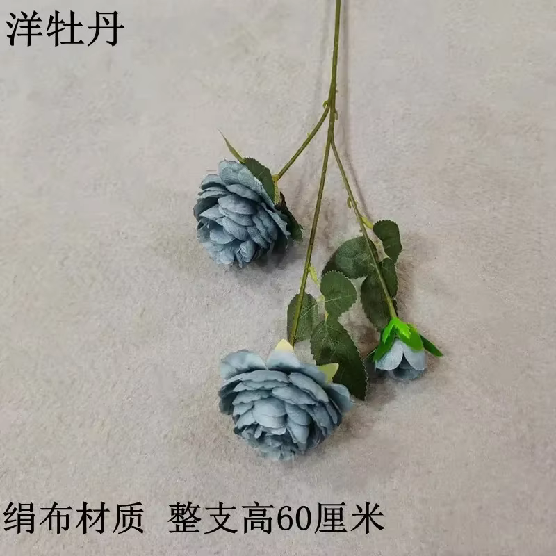 Plantes artificielles de cuir chevelu d'eucalyptus bleu brume, fausses fleurs de rose, matériaux flo