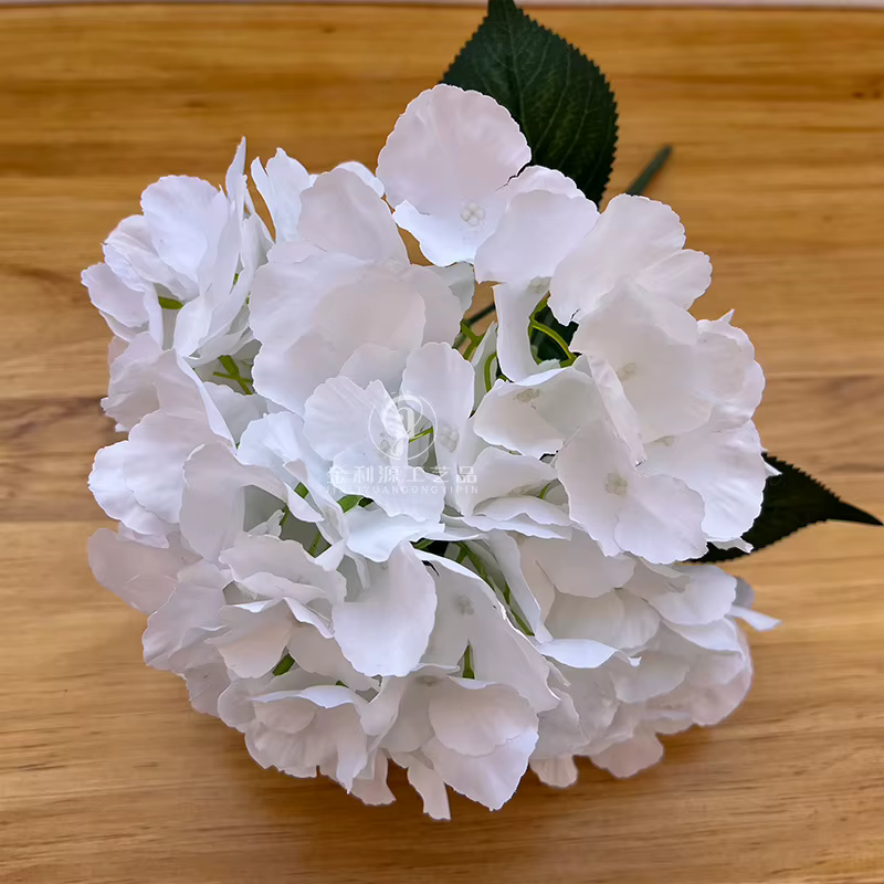 Un bouquet d'hortensia artificiel fleur 5 fourchettes 135 pétales soie Hortensia bouquet