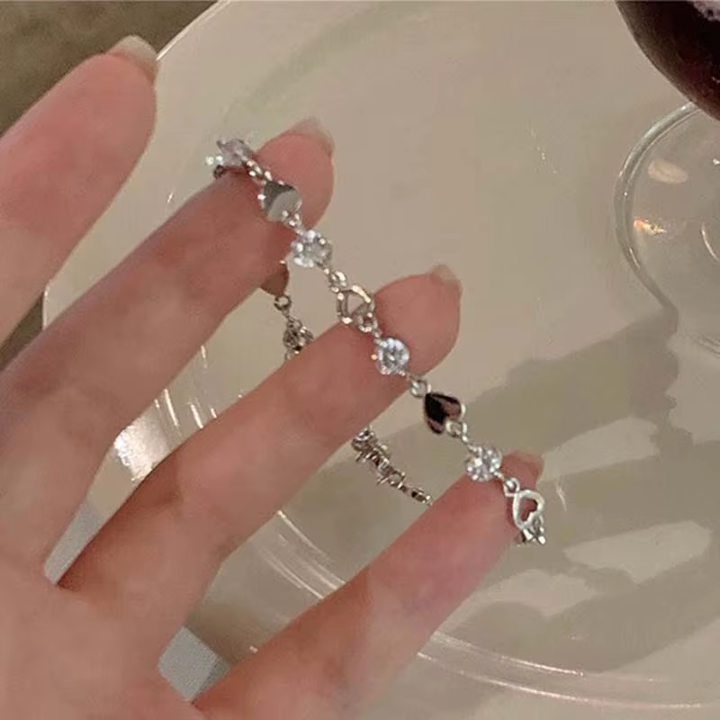 Bracelets de luxe en forme de fleur de Zircon brillant pour femmes, exquis, en métal et cristal, rég