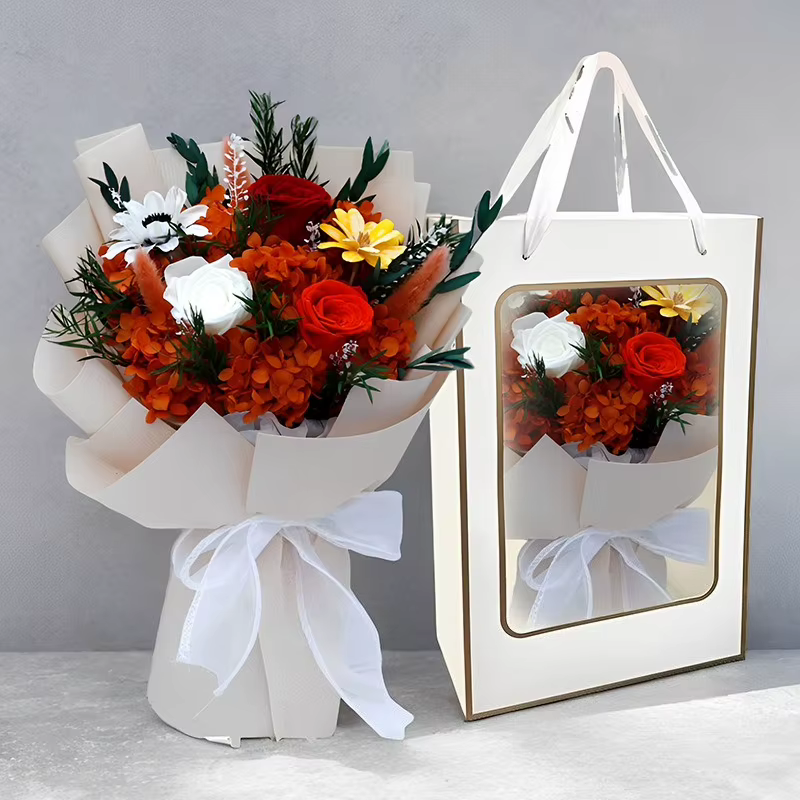 Coffret cadeau romantique en bouquet de roses et d'hortensia conservés – Fleurs éternelles durables 