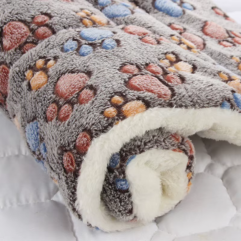 Flanelle Épaissie Chien Lit Mat Doux Pet Tapis de Couchage pour Chiens Chats Hiver Chaud Couverture 