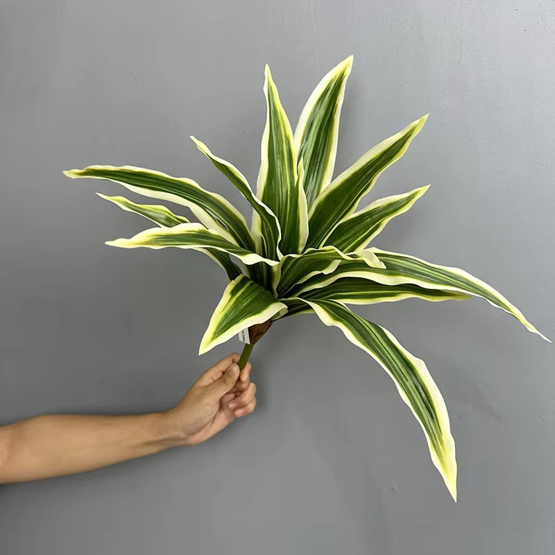 Plantes vertes artificielles en plastique de fer de beauté brésilienne, cuir chevelu de plante de si
