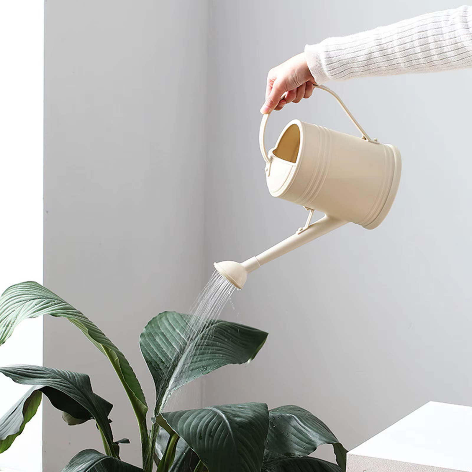 Arrosoir accessoires d'outils de jardinage avec poignée arrose légère plantes arroseur pour la décoration de Pots d'intérieur