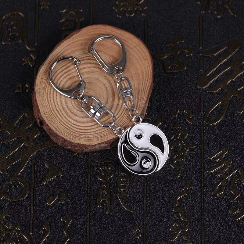 Porte-clés meilleur ami pour femmes et hommes, pendentif Yin Yang creux, accessoires de Couple, breloques, bijoux cadeau