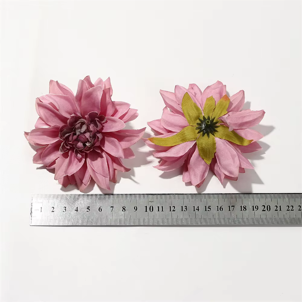 Grande fleur artificielle de Dahlia