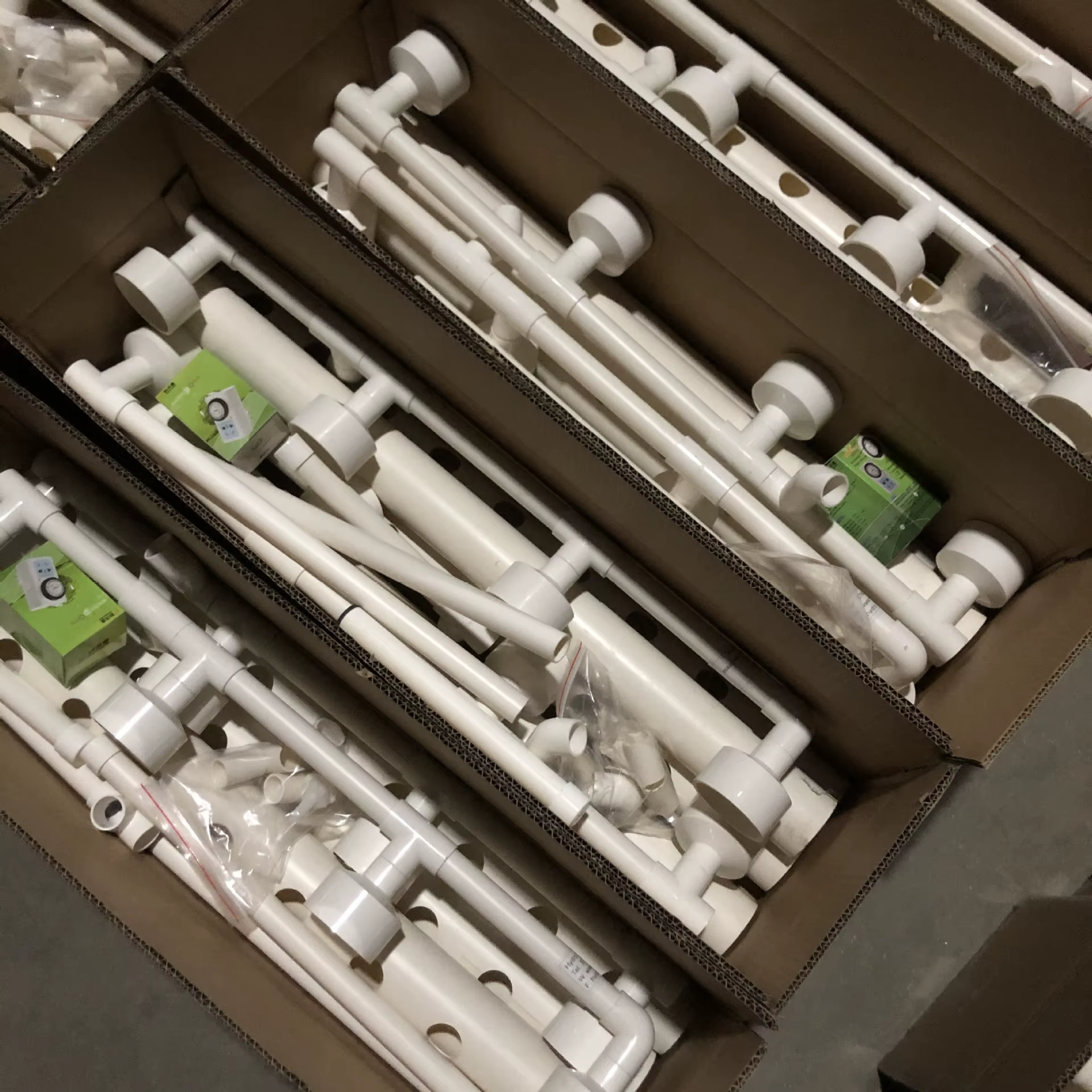 Kit de culture hydroponique pour plantes à 36 sols