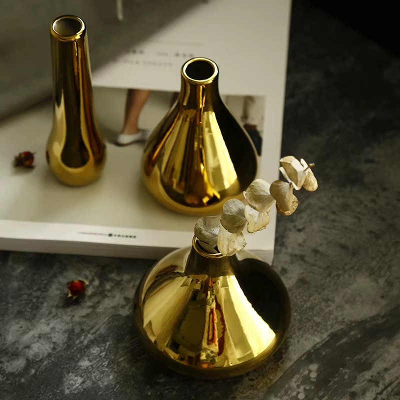 Vase en céramique pour fleur séchée