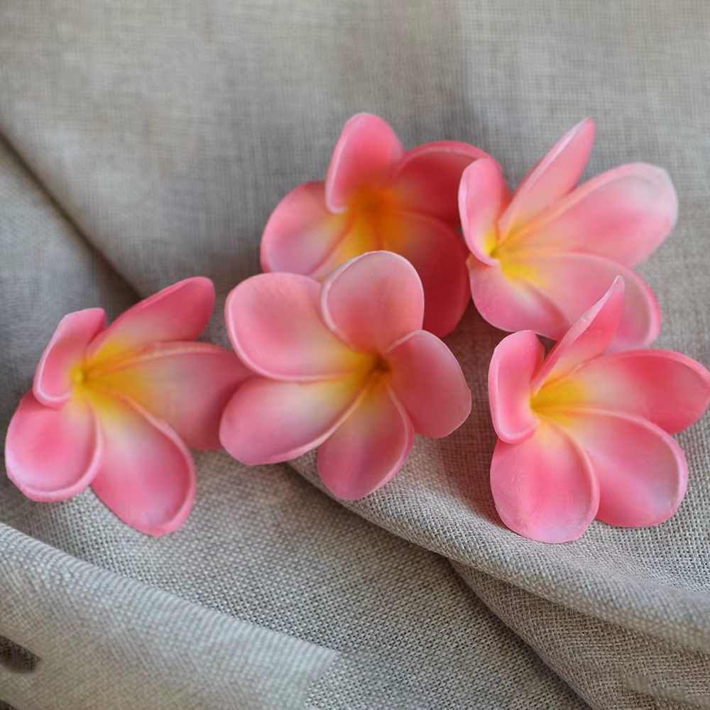 10 pièces fleurs hawaïennes faux Plumeria mousse Frangipani têtes