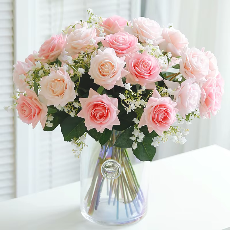 Roses artificielles au toucher réel