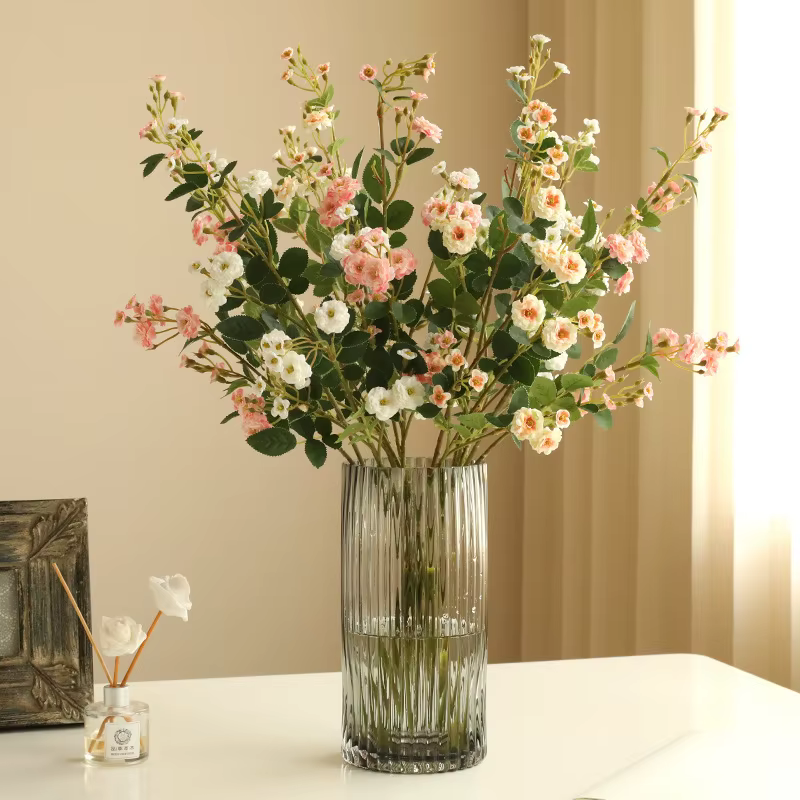Fleur de simulation de rose longue branche