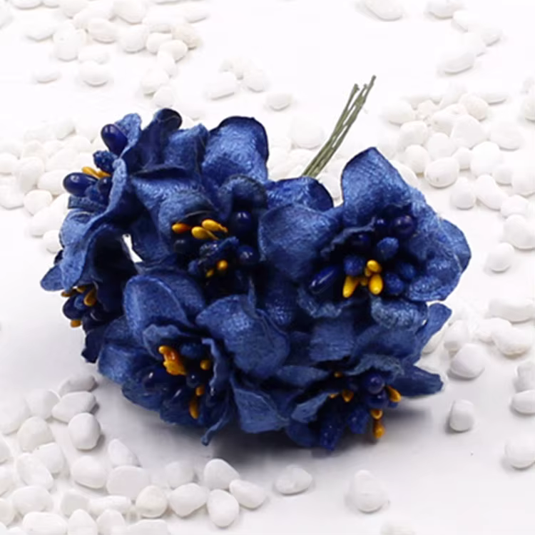 Fleurs décoratives artificielles en velours