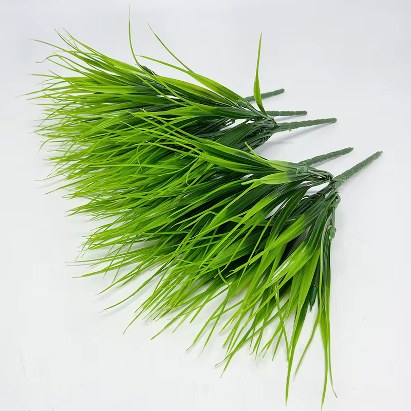 Plante d'herbe artificielle en plastique à 7 branches
