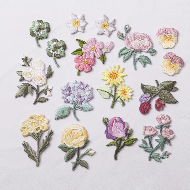 Patchs floraux brodés pour vêtements
