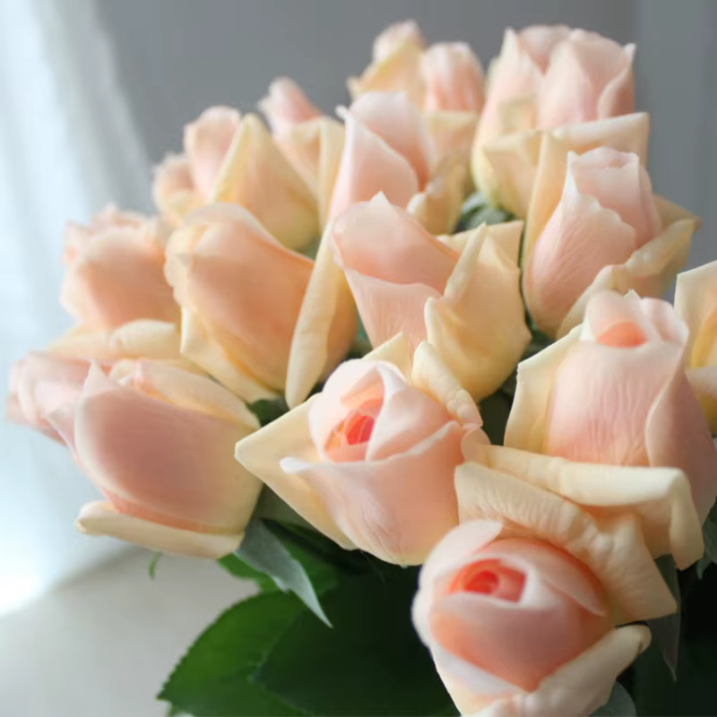 Roses artificielles en Latex