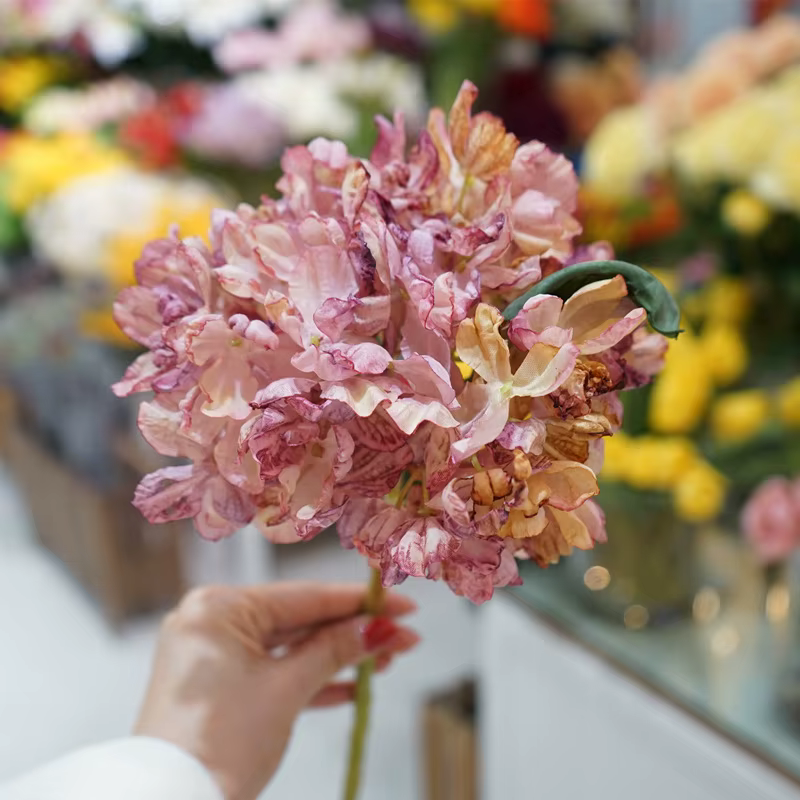 Branche d'hortensia artificielle rétro européenne