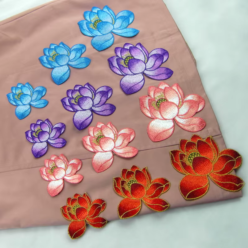 Applique de fleur Annie brodée