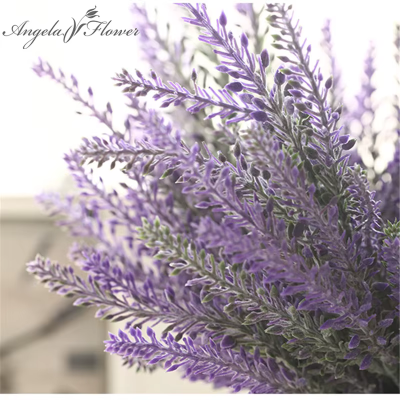 Fleur artificielle de lavande romantique