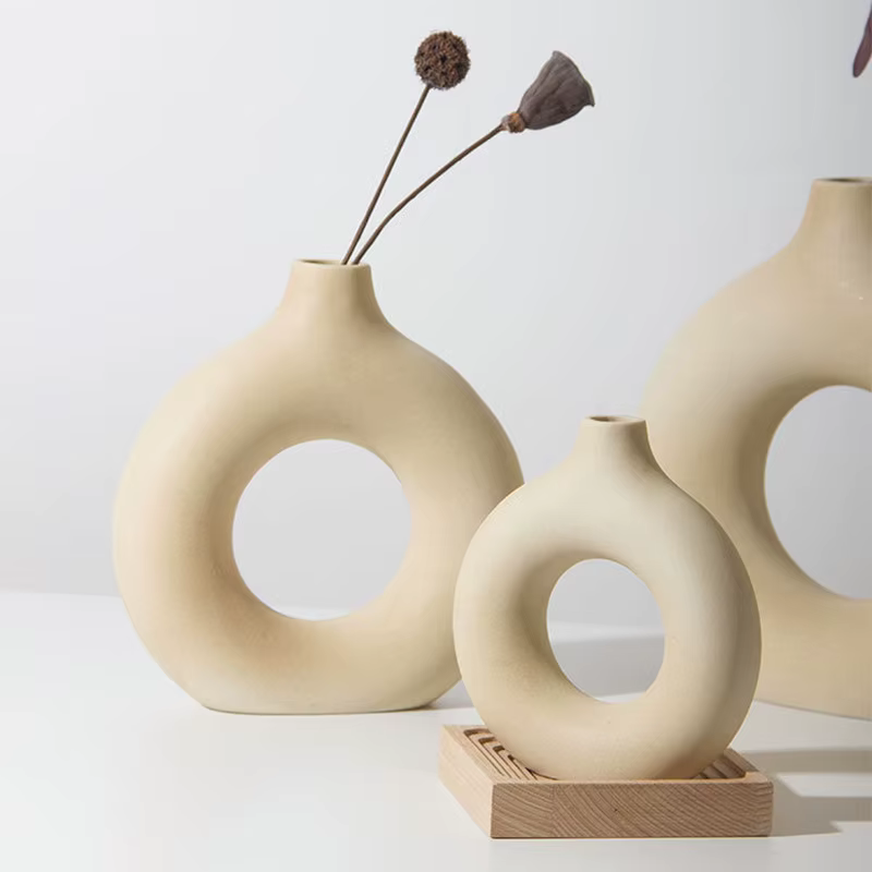 Pot de fleur en céramique creux circulaire nordique