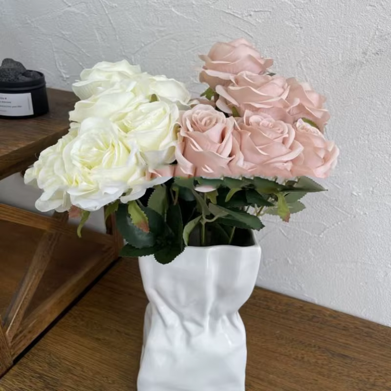 1 Bouquet de 9 Têtes de Roses Artificielles