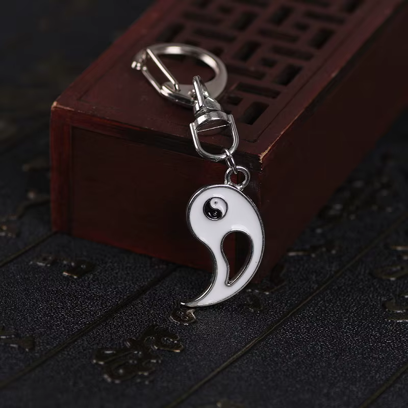 Porte-clés meilleur ami pour femmes et hommes, pendentif Yin Yang creux, accessoires de Couple, breloques, bijoux cadeau