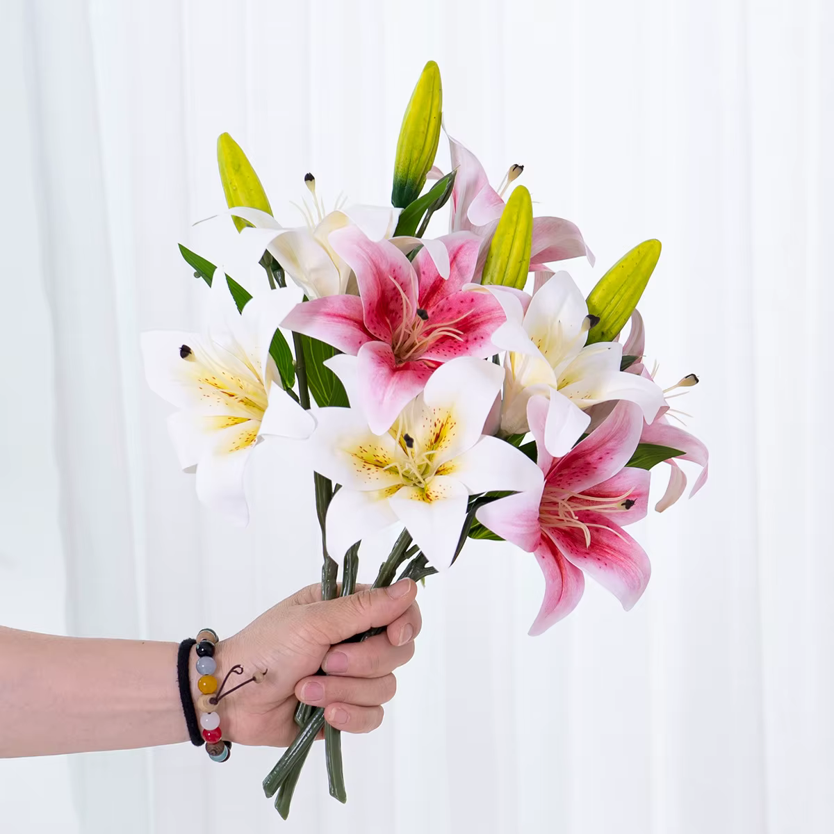 Fleurs artificielles, branche de lys au toucher réel