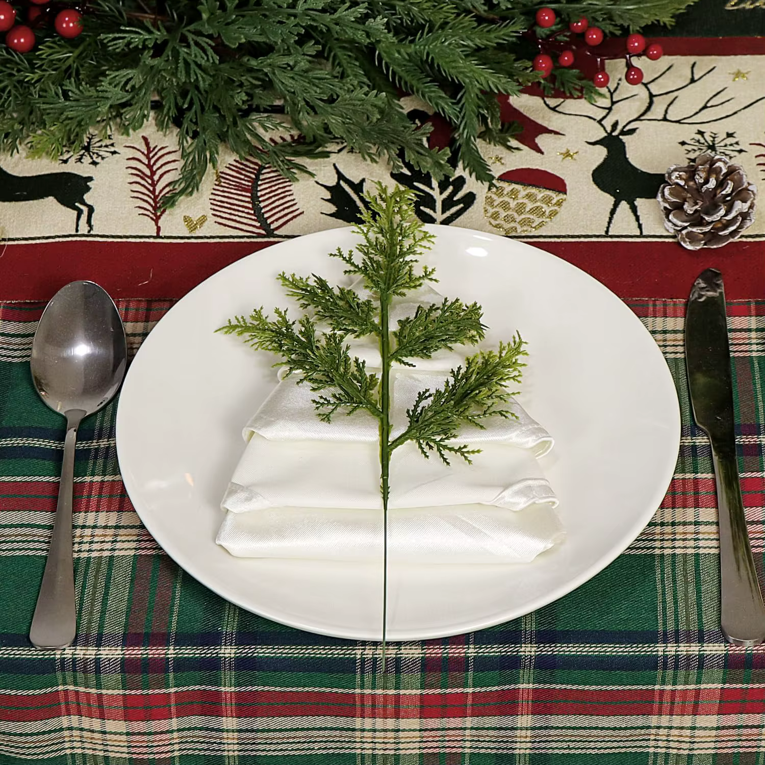 Plantes artificielles Cypress Feuilles Arbre De Noël Partie Maison Chambre Décoration De Table En Plein Air Jardin De Mariage Fleur Bricolage Boîte Cadeau