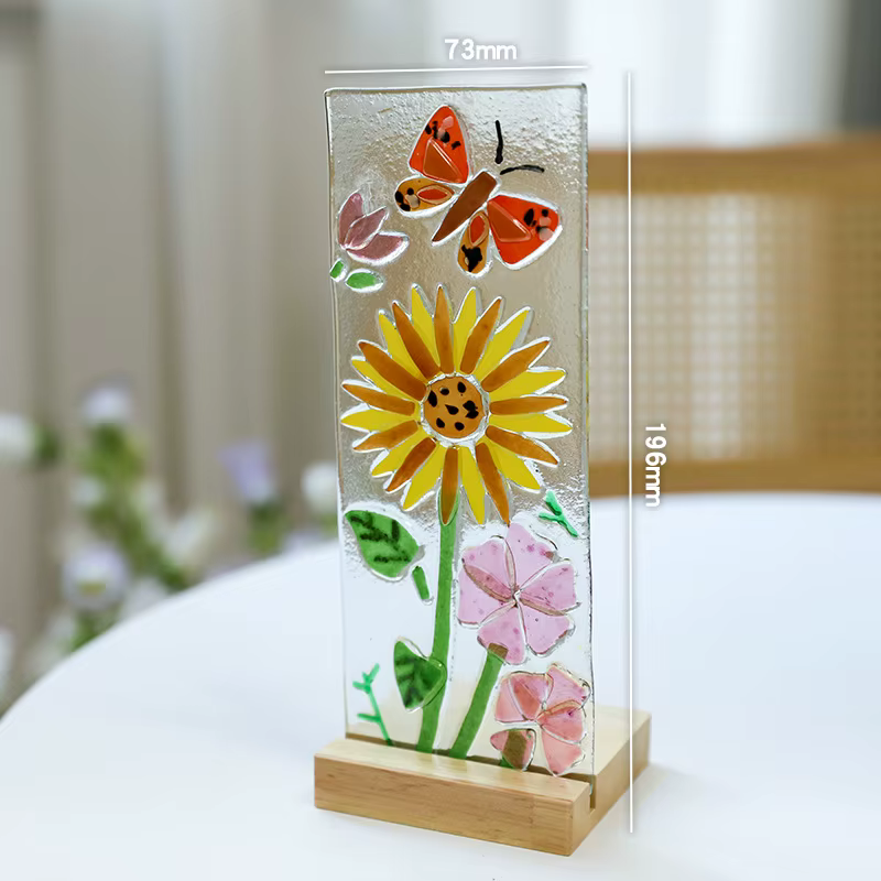 Nouvelle figurine en verre style fleur