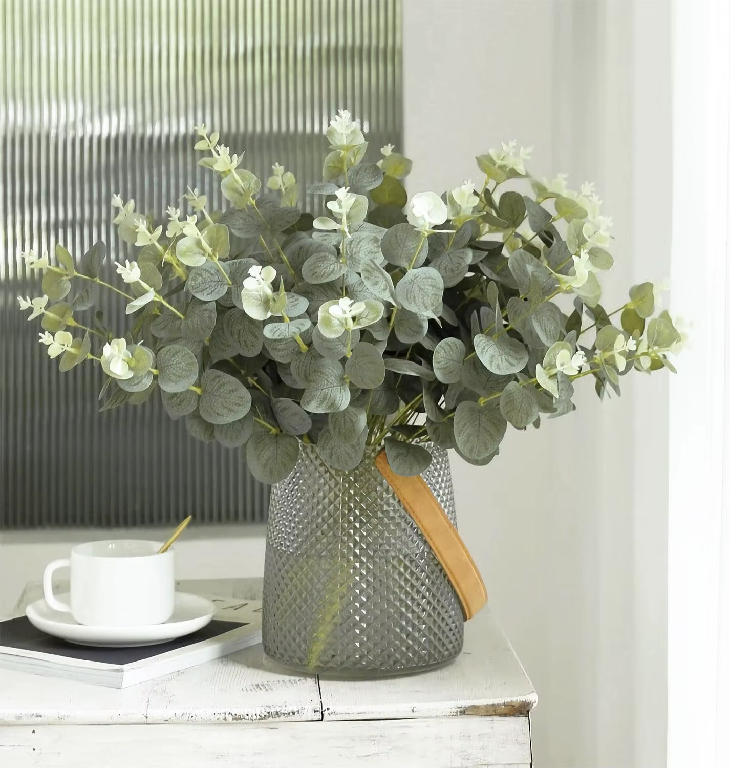 Tiges de feuilles d'eucalyptus
