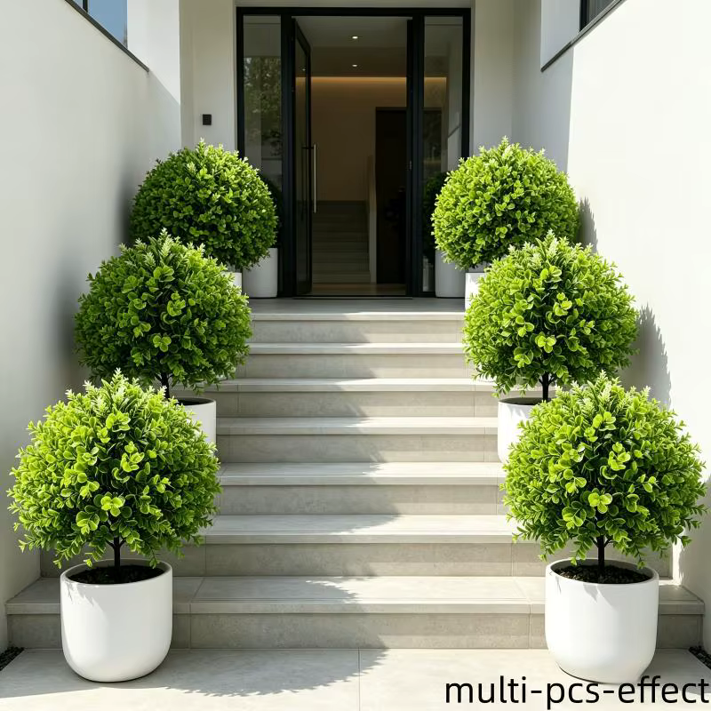 Plantes vertes artificielles sur piquet