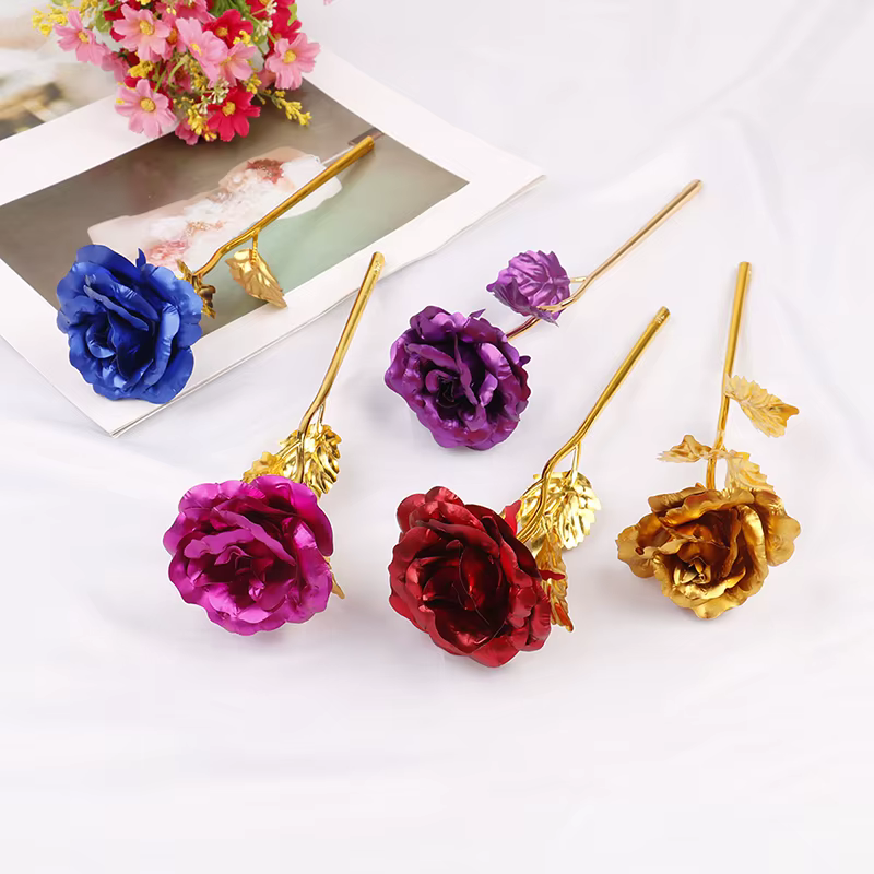 Fleurs roses dorées plaquées or 24 carats pour la maison