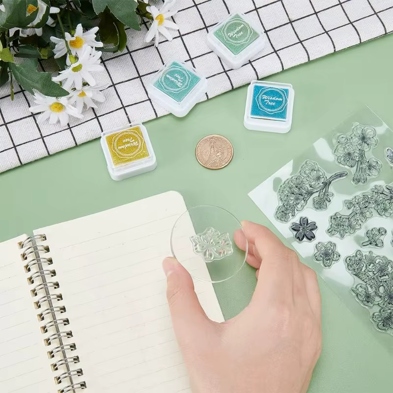 Matrices découpées en fleurs de cerisier et ensemble de tampons transparents