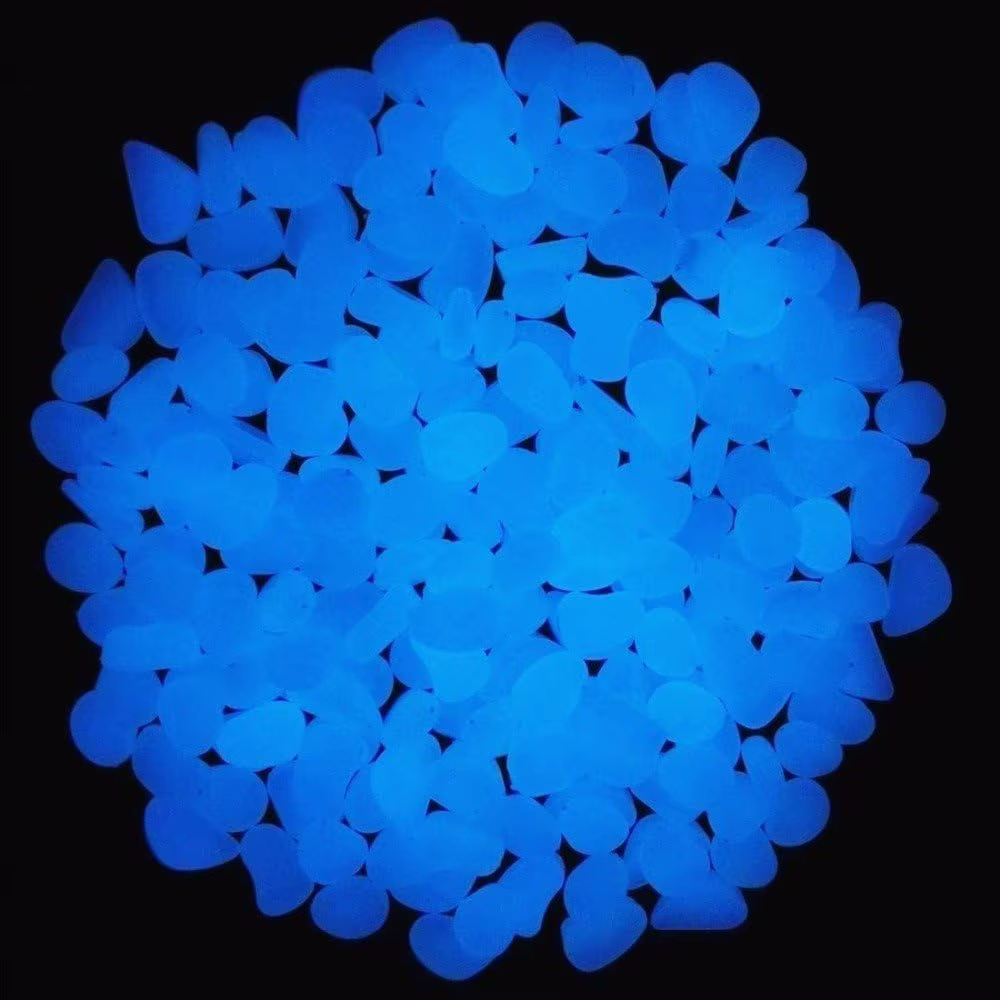 Roches d'aquarium scintillantes