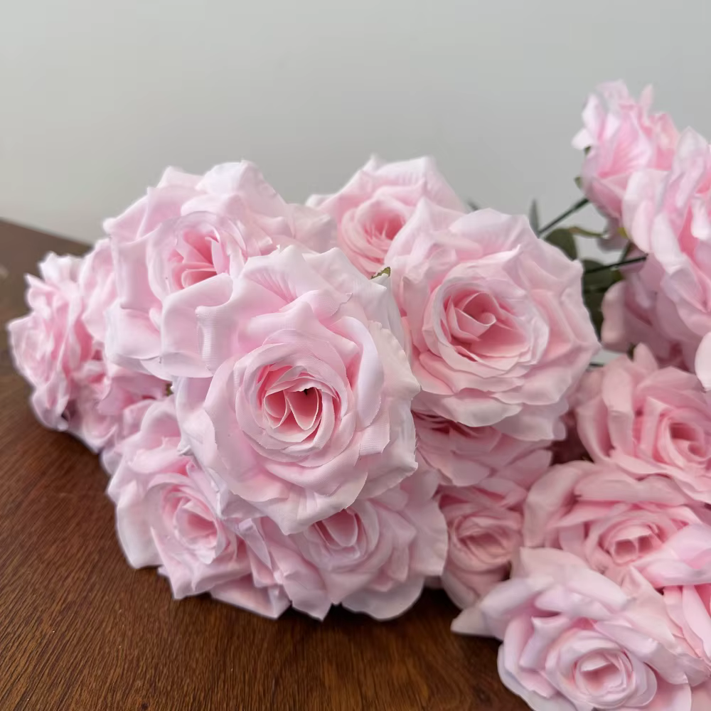 Roses artificielles en soie à 9 têtes