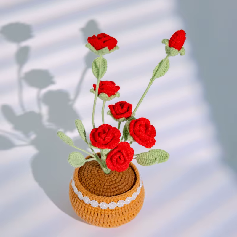 Rose tissée à la main, décoration de maison en pot, décoration de mariage, fournitures d'hôtel, cadeau de vacances